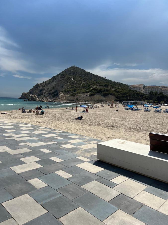 Magic Studio With Swimming Pool Μπένιντορμ Εξωτερικό φωτογραφία